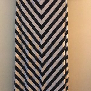 Black and White Maxi XL